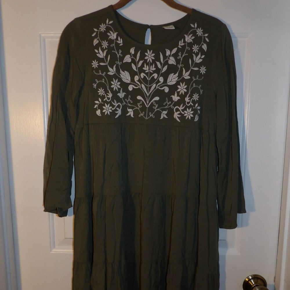 NWOT Embroidered Olive Dress by Crazy 8. Girls size  (14-16)
